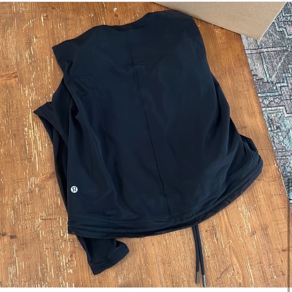 Lululemon Reach for the Run NWOT - Picture 3 of 4